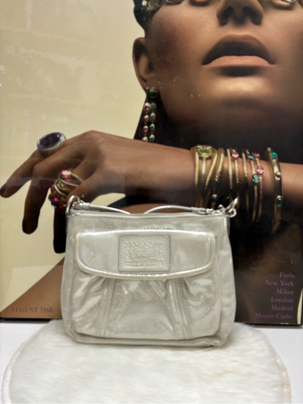 Coach poppy legacy pearl crossbody